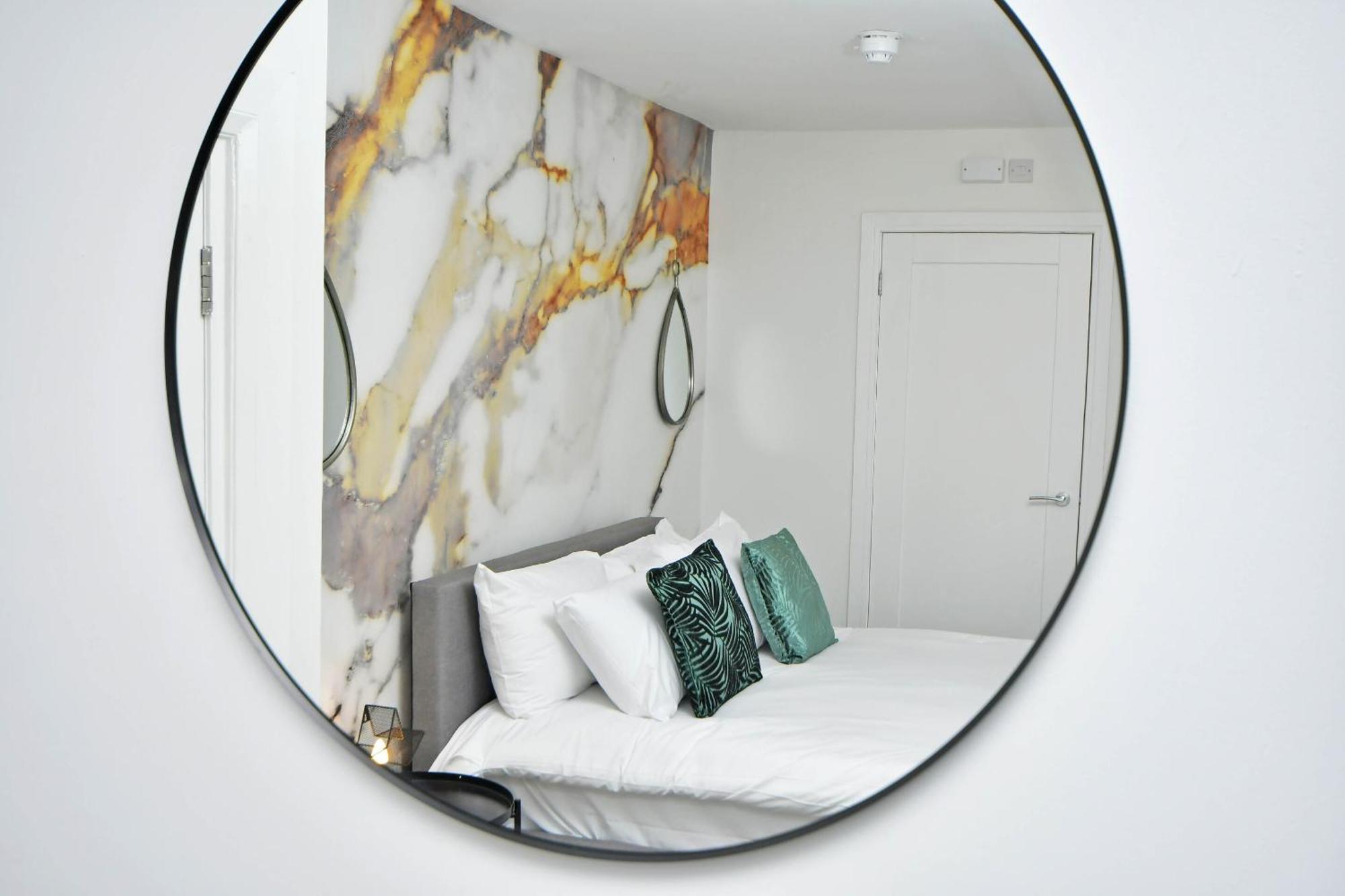 One Battison - Affordable Rooms, Suites & Studios In Stoke On Trent Cameră foto